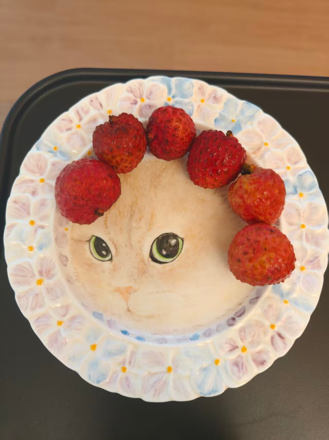 Hand-painted Ceramic Plate with Custom Photos and Hydrangea Patterns - 图片 2